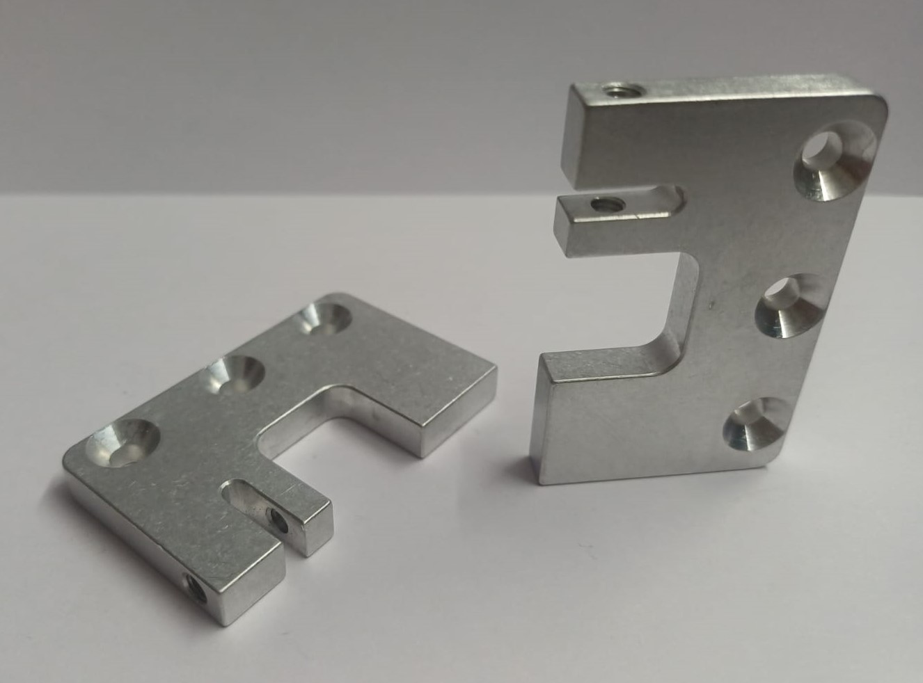 Vayudut Engineering is a leading manufacturer of high-precision CNC & VMC machining components based in Ahmedabad, Gujarat